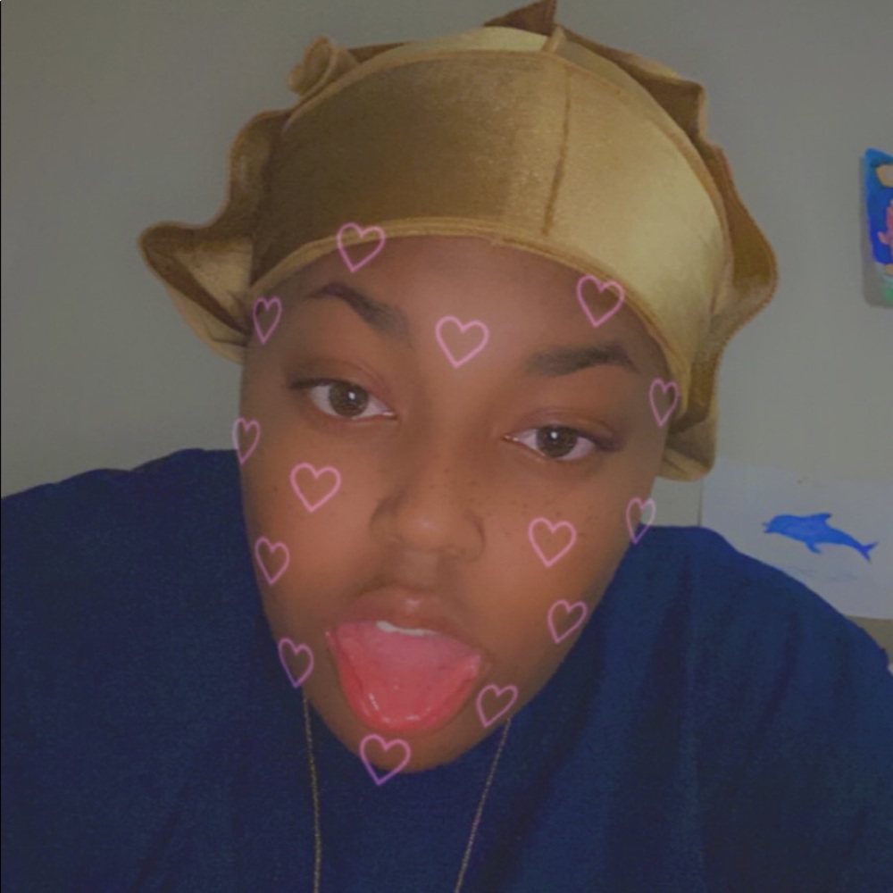 Meet your Posher, Maria